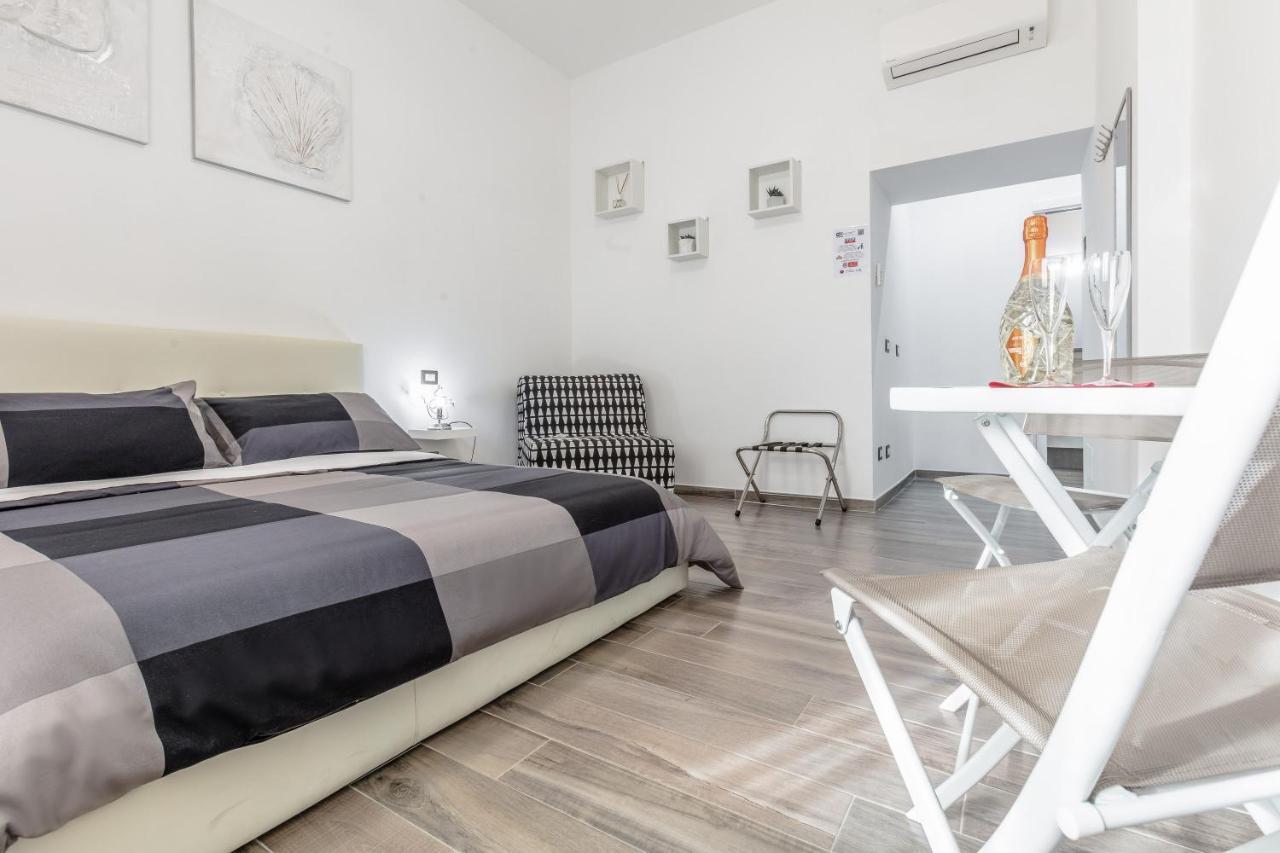 Scirocco Rooms Civitavecchia Exterior photo